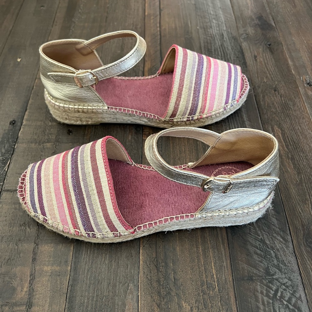 Women’s size 38 Toni Pons rope Espadrilles style sandals